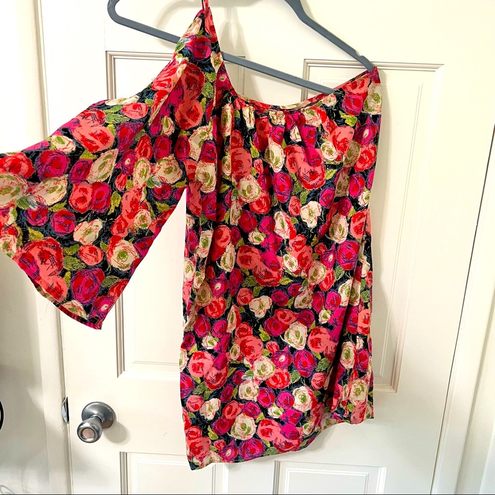 One shoulder loose flower dress